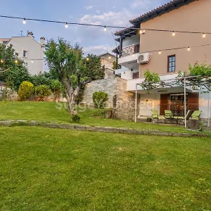 Διαμέρισμα Traditional With Garden, Also For Gatherings ,15 Minutes From Airport, Θεσσαλονίκη